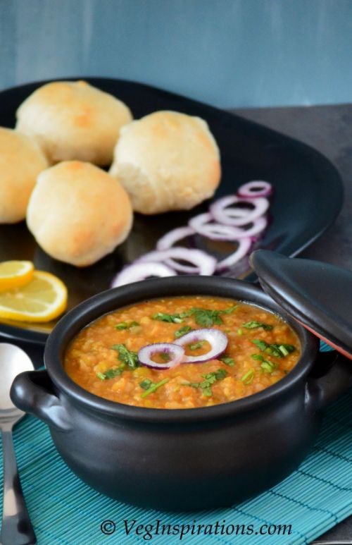 Pav Bhaji-Curried vegetables with rustic Indian bread