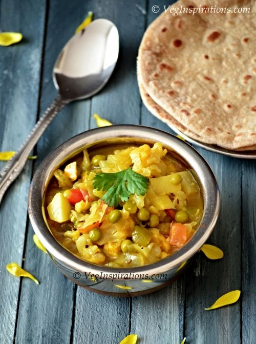  Cauliflower curry ~ Phool Gobi chi bhaji ~ Maharashtrian style mixed vegetable curry | Veg Inspirations