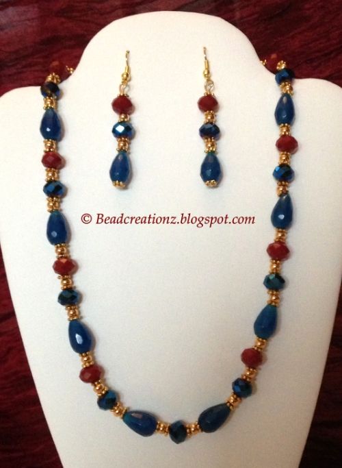 Blue metallic and teardrop necklace set
