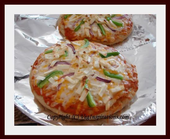 Tandoori Paneer (Indian cottage cheese) Pizza-Fusion Pizza- Indian style pizza