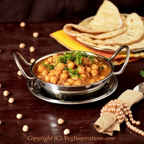 Chana Masala ~ Chickpeas curry