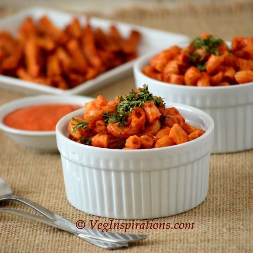 Pasta with Roasted Red Bell Pepper Sauce