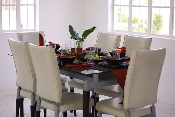 MetropolitanVillasDiningArea