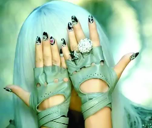You all remember the Gaga Nails in Pokerface, right?