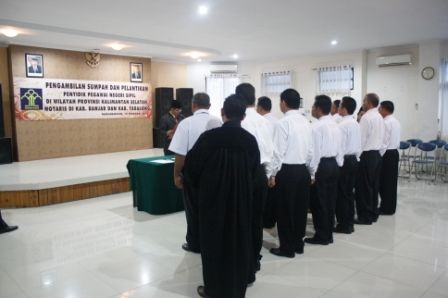 Pengambilan Sumpah dan Pelantikan PPNS Wilayah Provinsi Kalimantan Selatan dan Notaris Kabupaten Tabalong dan Kabupaten Banjar