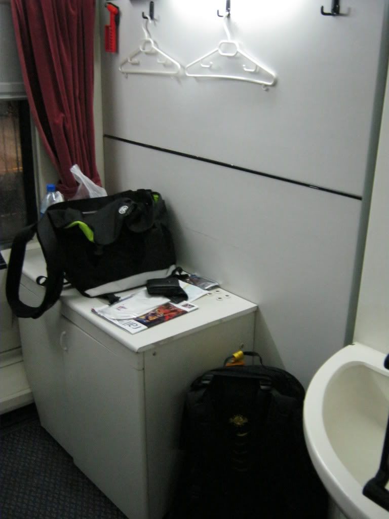 http://i904.photobucket.com/albums/ac248/RobMEL/IST-RIX-TLL/IMG_0573.jpg