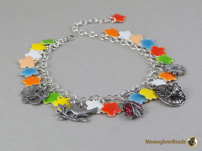 http://mouseglovebeads.livejournal.com