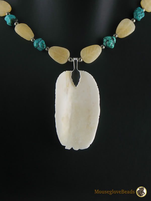 http://http://mouseglovebeads.livejournal.com