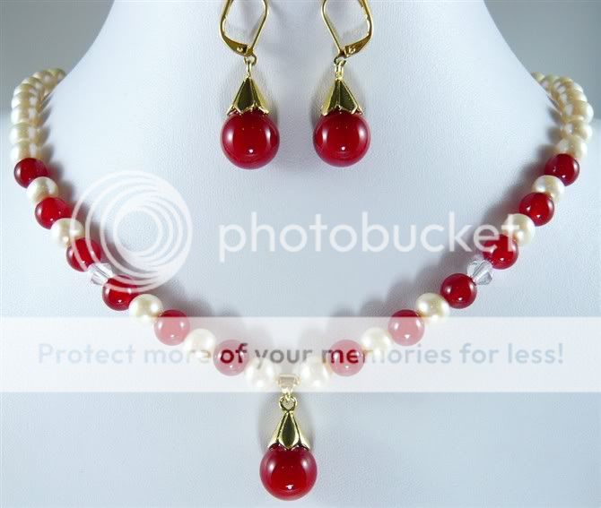 PRETTY8MM Red Jade and White Pearl Necklace Earring Set